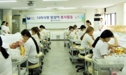 어르신들 예뻐지세요… 대덕대 뷰티과, 보훈가족 재능기부