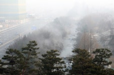 [포토뉴스]중국발 미세먼지와 연무...오전동안 계속