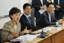 김현미 국토부 장관, 