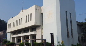 당진군민회관 역사 속으로...안전문제로 철거