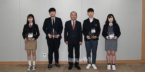 예산군, 고교생 4명 1일 명예군수 위촉