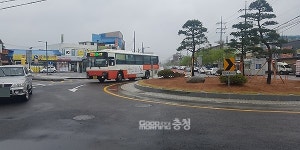 예산 신례원 회전교차로 위험천만