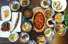 신정호로 나들이 간다고? 우린 신정호 맛집 투어 간다!