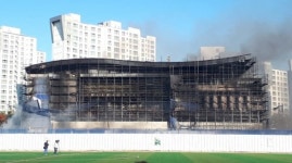 [종합] 대전 관저다목적체육관 대형화재 완진... 11명 중경상