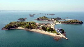 천수만 죽도에 원인 모를 기름띠 비상