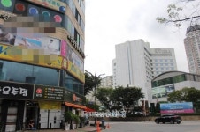 대전 호텔리베라 유성 철거 1년, 주변 상권 초토화