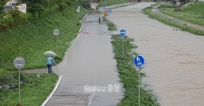 충남 하늘 구멍났나...폭우 피해 속출