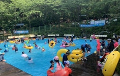 아산 영인산 자연휴양림 힐링 만점…숲 속 물놀이와 스카이 어드벤처