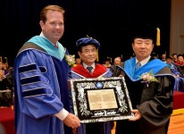 백석대 후기 졸업식, 미국 달라스침례대 아담 라이트 총장 명예박사