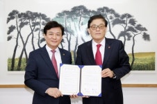 맘껏 놀고 싶은 놀이터 조성 아이들이 직접 참여