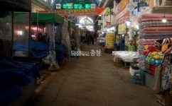 [르포]코로나19 확산 불안감…텅 빈 거리, 애타는 상인들