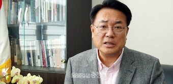 정진석 국회의원 