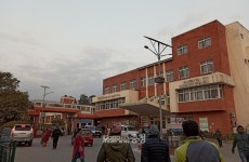 국경봉쇄 또 연장…충남 교사 시신 한국 운구 언제쯤?