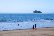 코로나19 걱정 덜어줄 한적한 해수욕장, 충남 추천 3곳은?