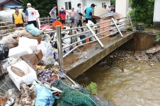 [포토뉴스]천안 폭우 피해 복구 현장구슬땀