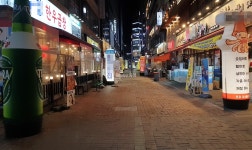 [르포]이번만 버티면 괜찮을까요…천안 사회적거리두기 2단계 시행 첫날