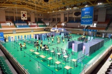 공주시 노인 10명중 8명은 코로나 백신 맞겠다