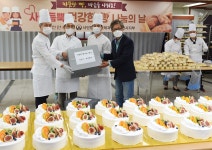 수빈제빵상사 | [포토뉴스] 갓 구운 빵으로 '사랑 나눔' 전하는 제빵사들