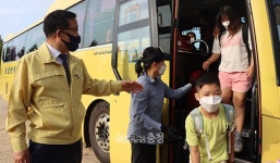 김성수 홍성교육장 통학버스는 도로 위 달리는 교실