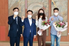 계룡시청 펜싱팀 최인정선수, 충청남도 모범도민 선정