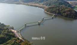 서천군, 40억 투입 물버들 생태탐방교 개통