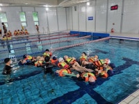 금산교육지원청, 초등학생 대상 생존수영교육 실시