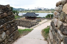 [충남의 아름다운 둘레길] 금강 성곽을 따라 걷다