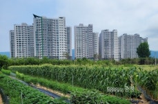 증평 B아파트 신축 관련 주민 갈등…이재영 군수 해법은?