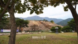 [충남의 아름다운 둘레길] 권력을 뒤로하고 고즈넉함을 걷다