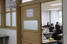 대전 한 수능 고사장 영어 듣기평가 10분 지체 논란