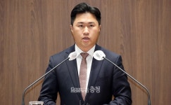 충남 학교·공공도서관에 비치된 성교육 도서 논란