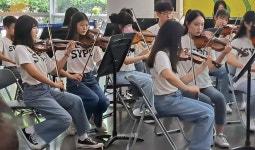 [포토뉴스] 세종시청 찾아온 시립청소년교향악단