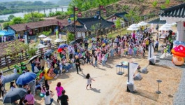 대자연에 즐거움 브랜딩…충주 목계나루·가흥 관광객 2만명