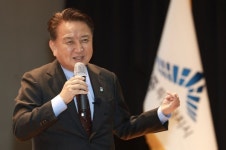 김영환 충북지사 중부내륙시대 시작, 충북과 세종이 함께하자