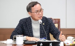 윤희신 충남도의원 감사 받은 학교, 페널티 부여