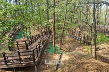 세종 행복도시 고운뜰 공원 둘레길 열었다