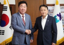 [노트북을 열며] 김영환-이범석의 2차 회동 속내는?