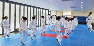 전통+현대+미래의 조화 충주 택견 삼색공연 시작