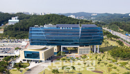 당진시청 공직자들, 산불 피해 성금 1709만 원 전달