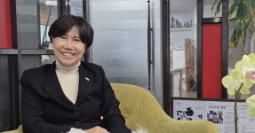 동구의 똑순이 정유선, 주민과 만나는 시간이 정치의 출발점