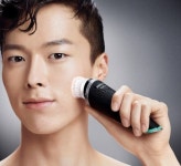 모델 장기용, 필립스 남성용 진동 클렌저 비자퓨어 맨 모델 발탁
