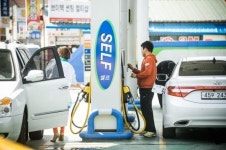 우후죽순 셀프주유소. 장애인은 웁니다