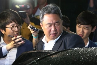 경찰, '프로농구 승부조작’ 전창진 감독 구속영장 22일 신청
