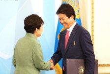 금탑산업훈장 수훈, 삼덕통상 문창섭 회장은 누구?