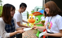 농협은행 대학교 개강 맞아 올원뱅크로 동아리 공략