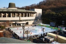 추운 겨울 아이스링크로 서초구 예술의전당 아이스드림 운영