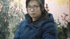[인터뷰] 날아라 닭 성태훈 작가의 정유년 특별한 개인전