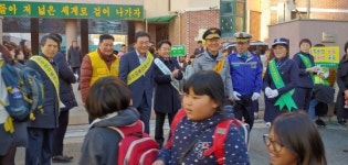 목포시, 초등학교 등굣길 교통질서지키기 캠페인 전개