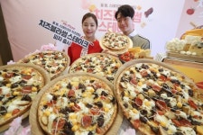 미스터피자, 봄 신제품 치즈블라썸스테이크 피자 출시