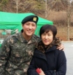 황재균, 어머니 설민경과 함께 모전자전